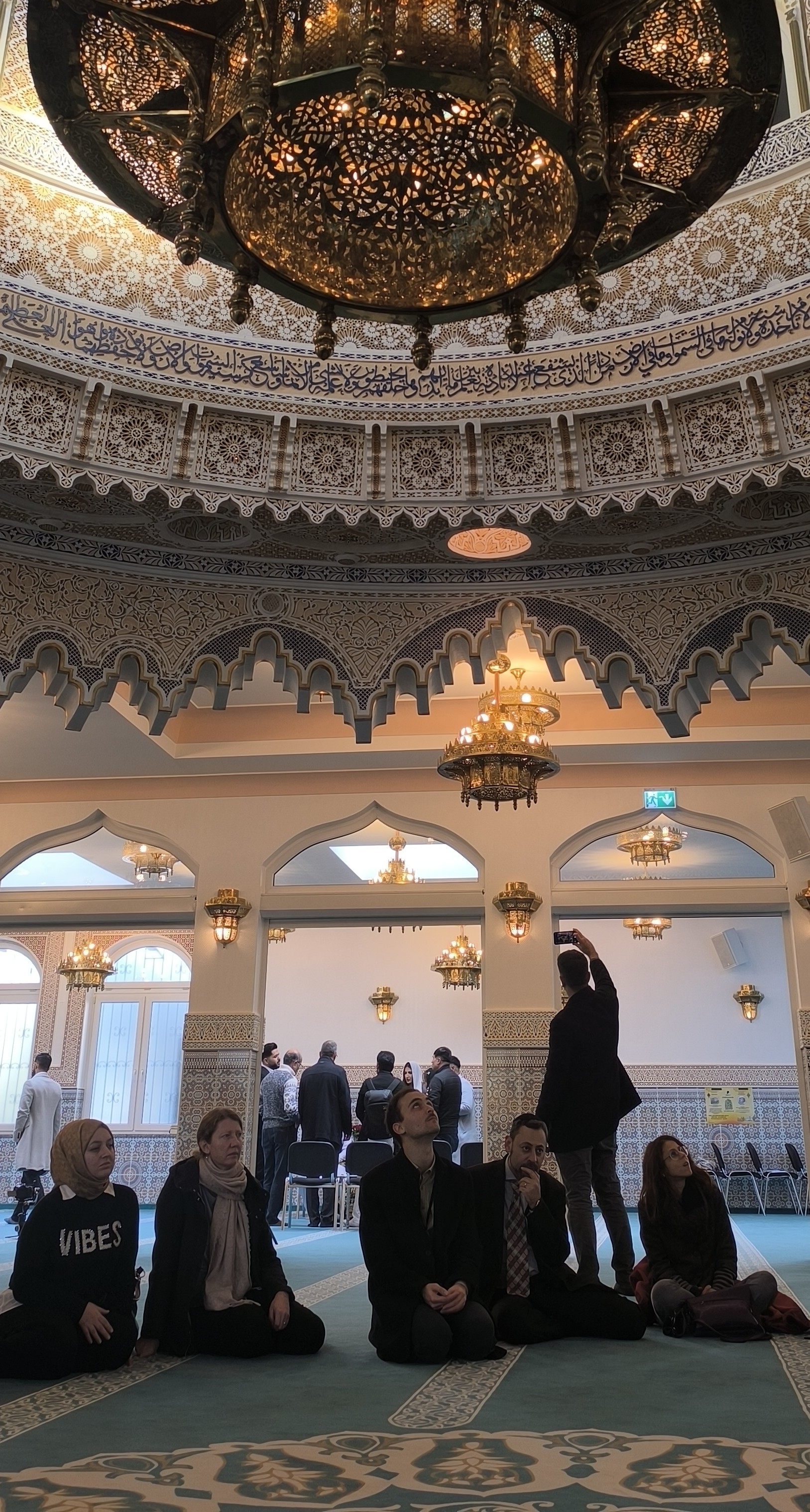 image-20251106203002-1